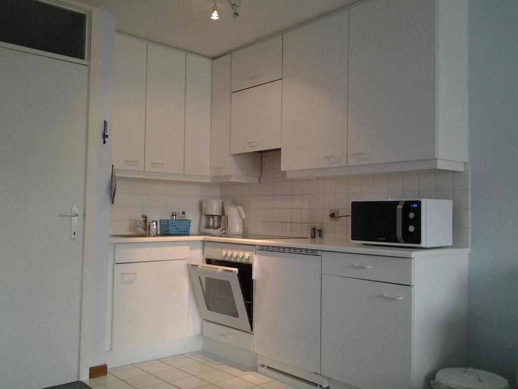 Zonnig Appartement met Zeezicht Koksijde Buitenkant foto